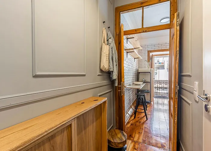 Bright & Charming In Historic Centre شقة *